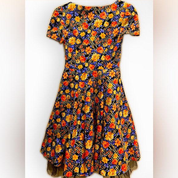 H&R | Dresses | Hr London Floral Flowers Pinup Rockabilly Goth Swing ...